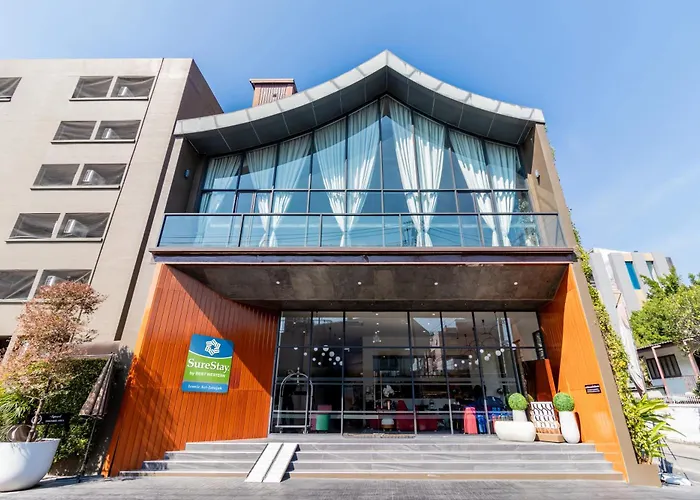 Surestay By Western Iconic Ari-jatujak Hotel