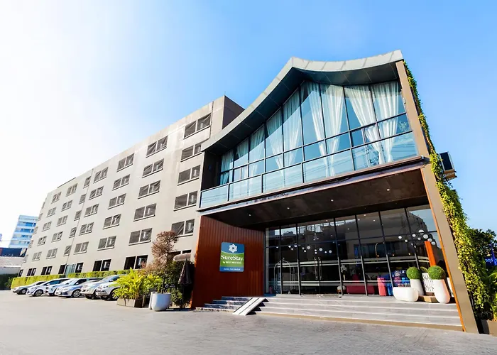 Surestay By Western Iconic Ari-jatujak Hotel