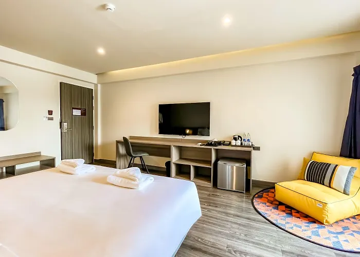 Hotel Surestay By Western Iconic Ari-jatujak 4*