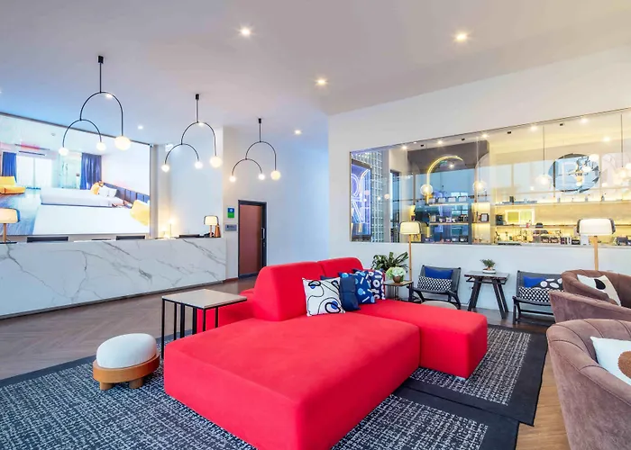 Surestay By Western Iconic Ari-jatujak 4*